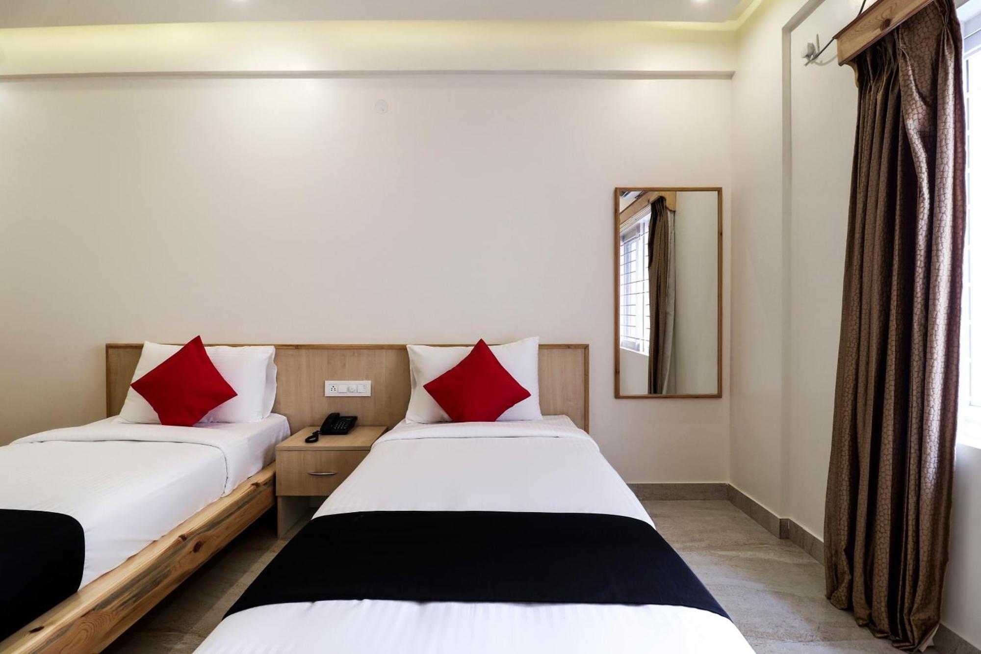 Capital O 47538 Prime Residency Bangalore Exterior foto