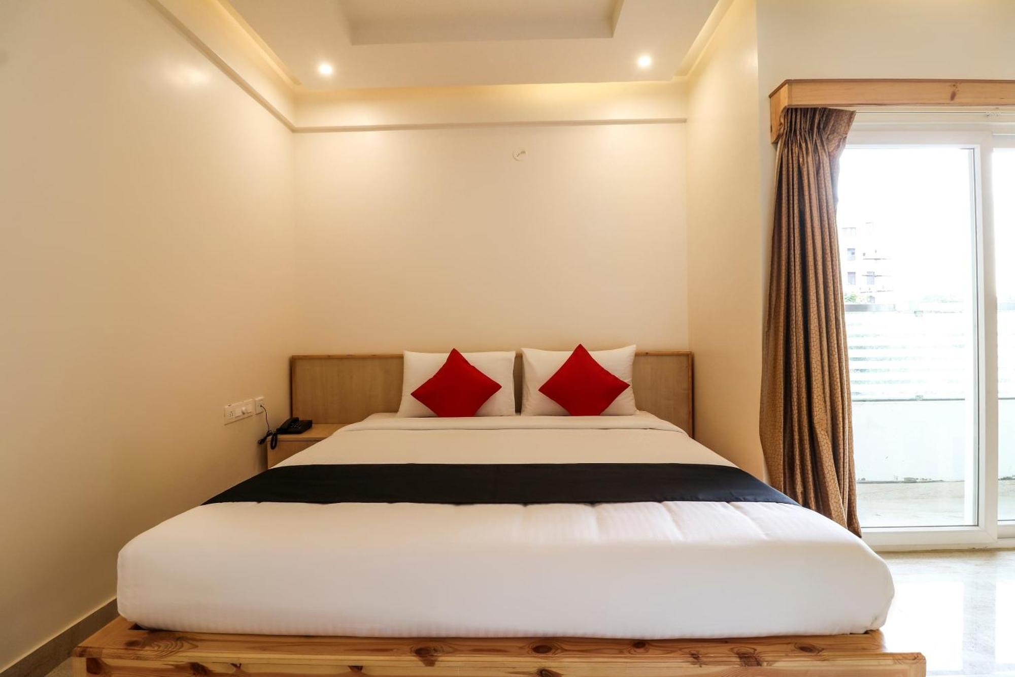 Capital O 47538 Prime Residency Bangalore Exterior foto