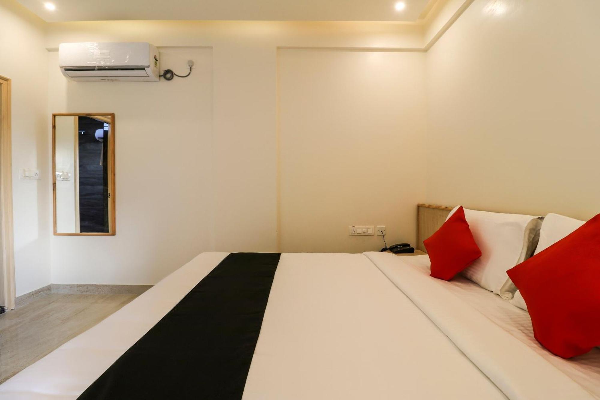 Capital O 47538 Prime Residency Bangalore Exterior foto